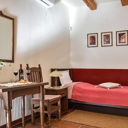 Szin-Es Vendeghaz Bed and Breakfast Szentes Buitenkant foto